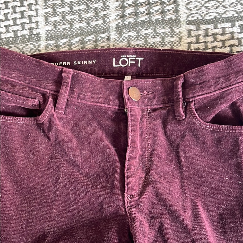 LOFT Modern Skinny Cords in Burgundy